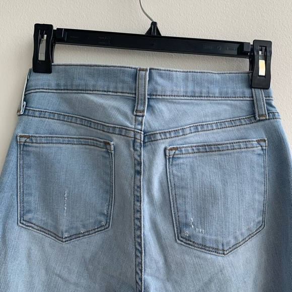 J Crew ToothPick Straight Distressed Denim Light Washed Jeans Size 26 - Picture 4 of 7